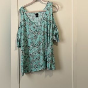 Torrid Cold Shoulder Blouse size 3x